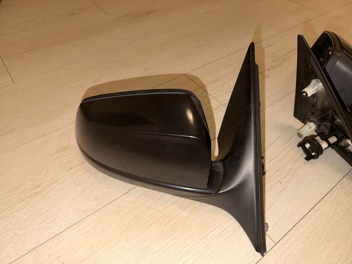 bmw f10 f11 mirrors selling as a set