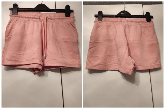 Women's shorts UK8