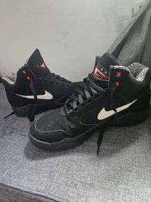 nike air flight mid size 9.5