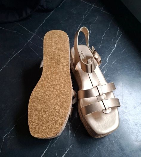 Boohoo sandals