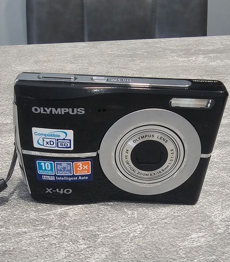Olympus X-40 photo camera