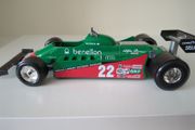 Vintage Bburago 1:24 Alfa Romeo 184T F1 - Riccardo Patrese #22 (Made in Italy)