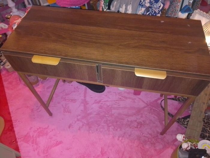 console table