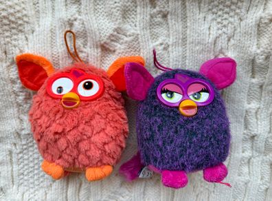 Hasbro Furby Famosa 2013 Purple / Pink and Orange Used Please look at the pictures
