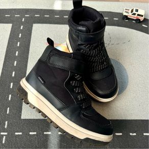 H&M waterproof boots boys