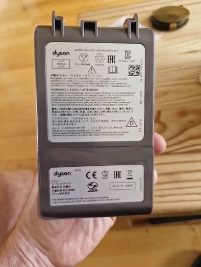 dyson battery.