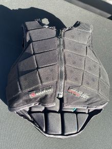 Racesafe ProVent 3.0 child's body protector small