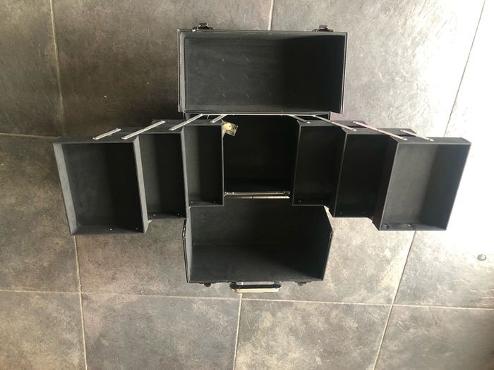 makeup case