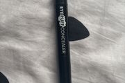 Flormar eye puff concealer