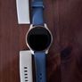 Garmin Venu 2s With Cable Image 3