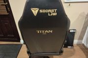 gaming chair