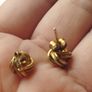 Vintage knot earrings made of 925 sterling silver with gold plating. Image 3