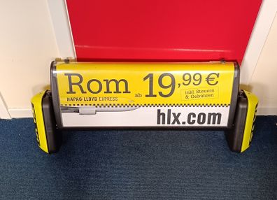 Taxi roof sign