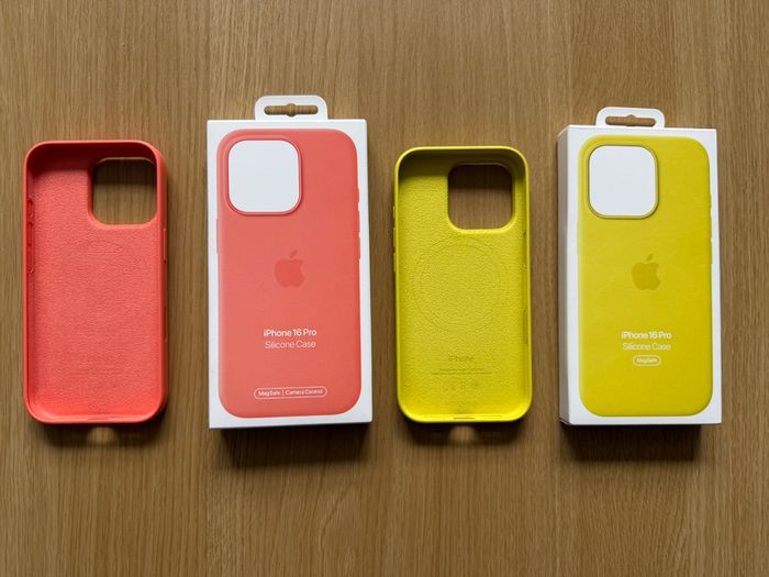 2 Apple iPhone 16 Pro Original MagSafe Silicone Cases