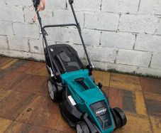 Electric Lawnmower  Excellent Condition
