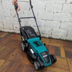 Electric Lawnmower  Excellent Condition