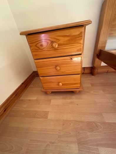 bedroom set