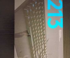 Logitech G213