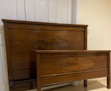 Free Antique Edwardian flamed mahogany double bed