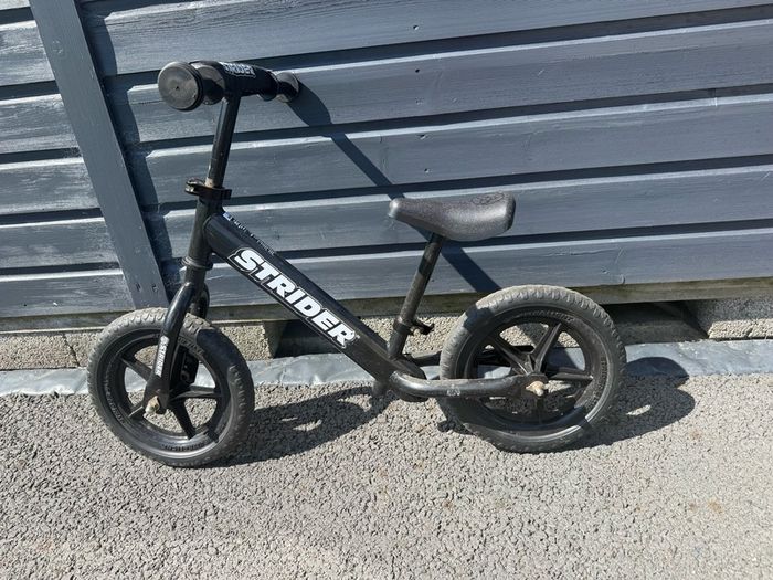 Strider balance bike