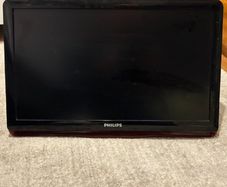 21" Philips flatscreen TV