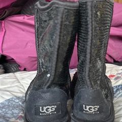 ugg