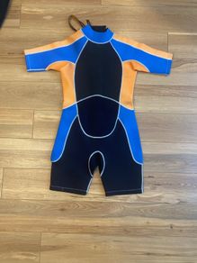 wetsuit