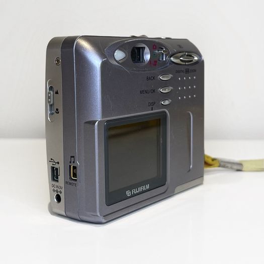 Fujifilm FinePix 30i Digital Camera