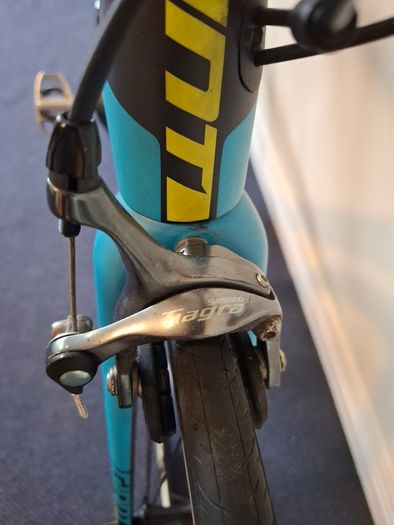 Road bike