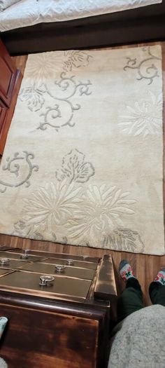 Laura Ashley home wool rug