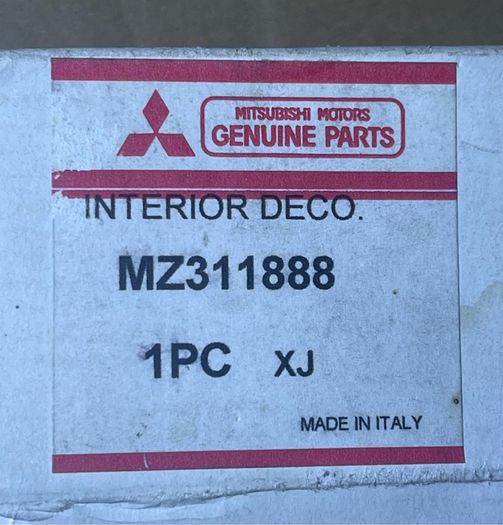 Mitsubishi Space Star dash cover trim