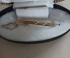 9ct gold tie pin