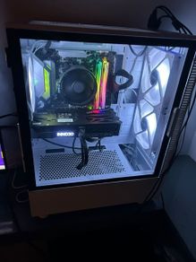 Custom Built Gaming PC : PC 16gb ram , AMD Ryzen 5 4500 6 core processor, and a nividia GeForce RTZ 3060 GPU 1 Tb SSD