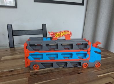 Hot Wheels City Speedway Hauler Player/Car Carrier