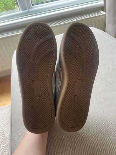 Silver trainers size 4 / EU 37