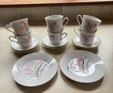 PRICE REDUCTION - Claddagh China Set of 6 Cups and Saucers with 2 additional plates