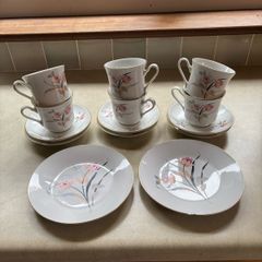 Claddagh China Set of 6 Cups and Saucers with 2 additional plates