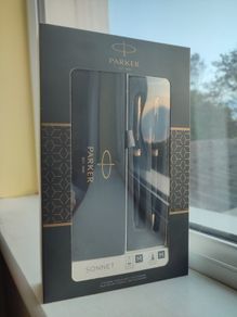 parker sonnet duo gift set with ballpoint pen & fountain pen (18k gold nib)