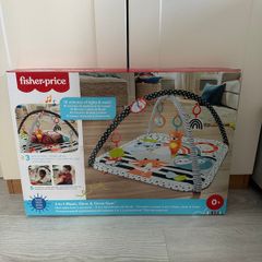 Fisher-Price 3-in-1 Music, Glow and Grow Baby Gym