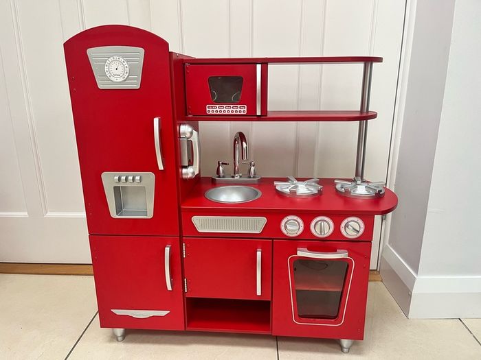 Kidcraft vintage kitchen