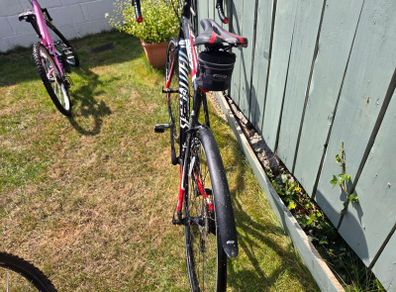 mens hybird bike