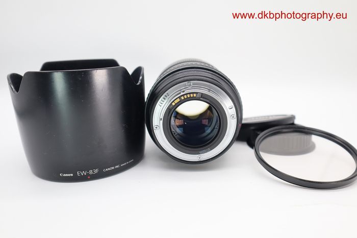 Canon Ef 24-70mm F2.8l Usm Lens #0533