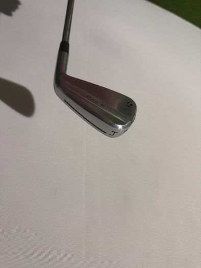 4 iron golf