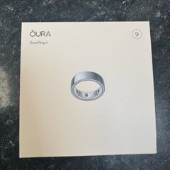Unopened Oura Ring 4 - Size 9