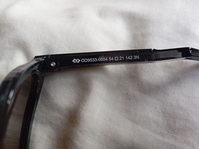 Oakley Sunglasses..New..
