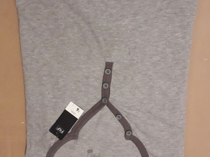 F&F Men's Grey Button Up Effect V-Neck XXXL Shirt (Brand New & Tagged)