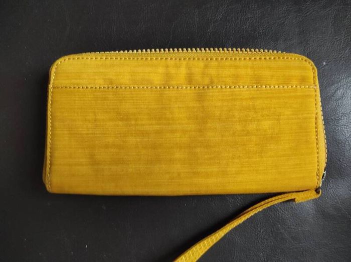 Kipling wallet purse
