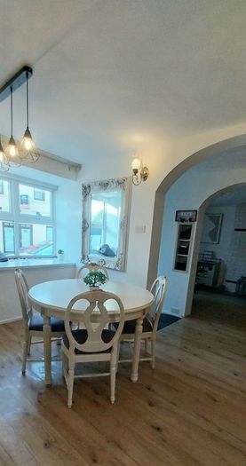 table with chairs, French style
