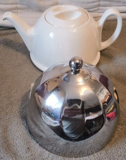 collectable vintage arklow pottery tea pot