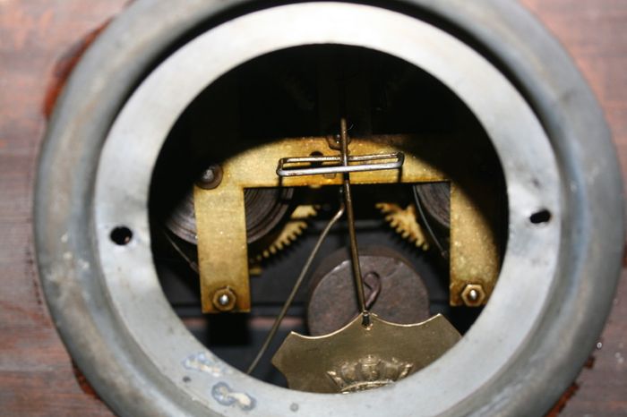 Vintage Clock (in working order )